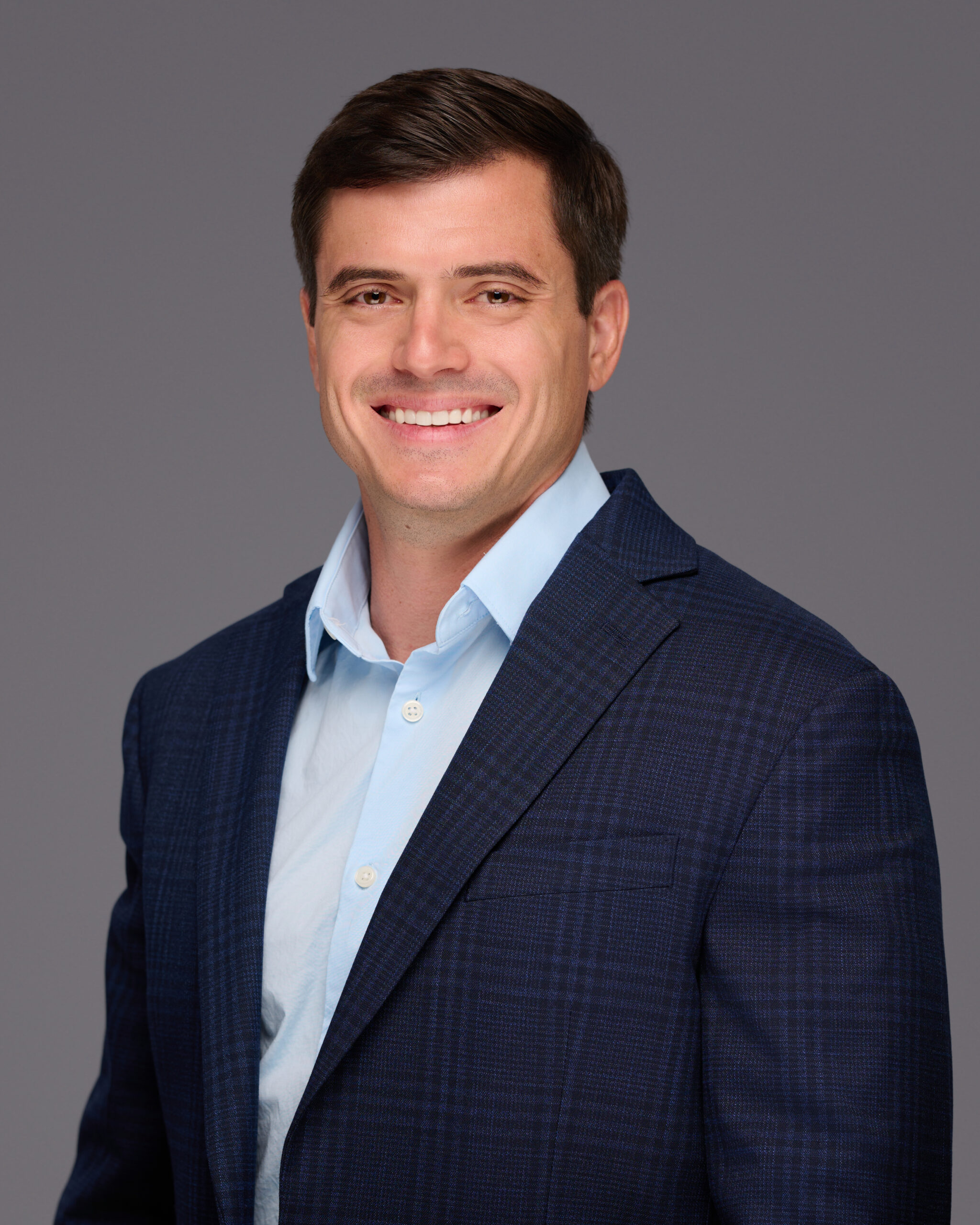 Chris Gray headshot