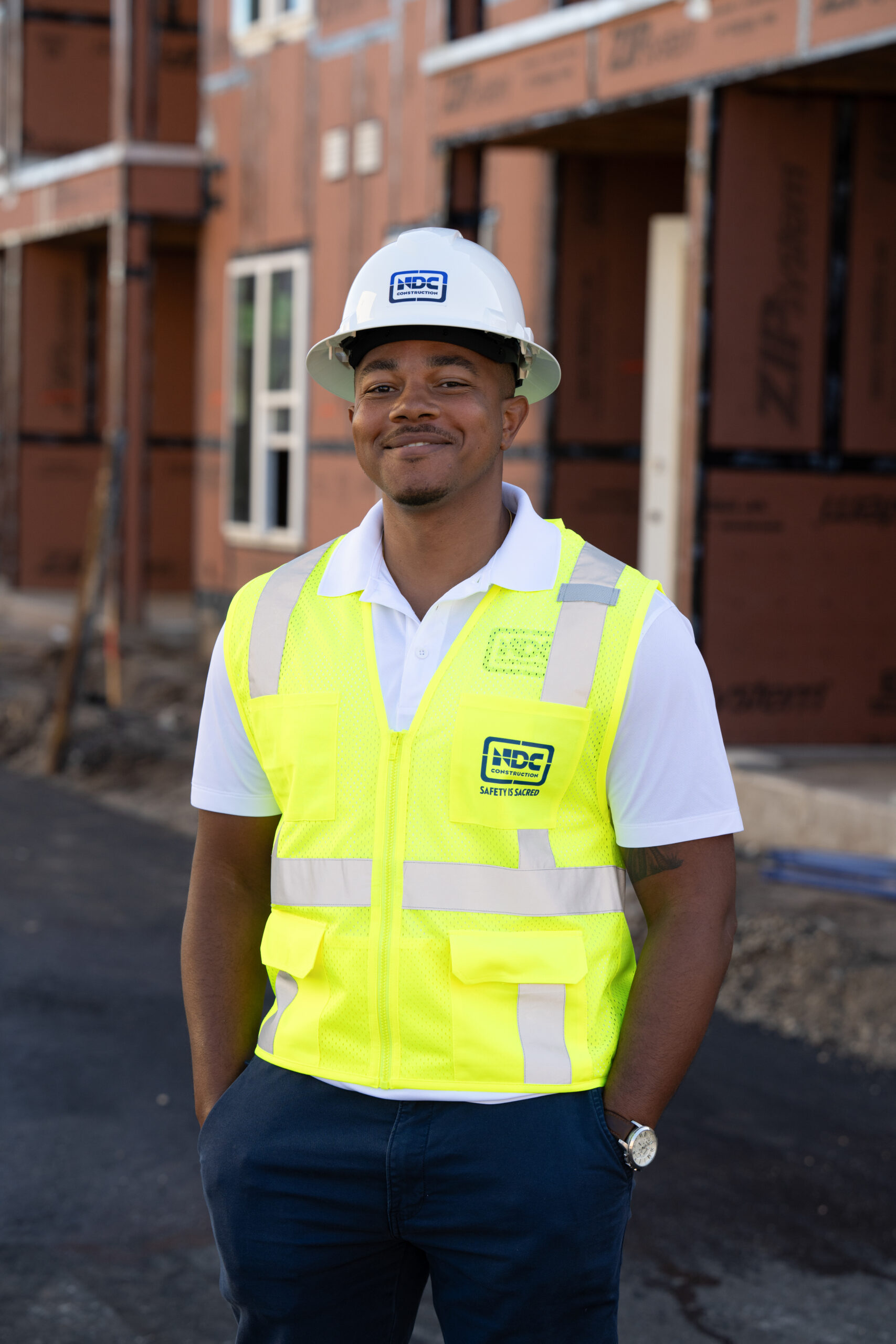professional builders and contractors working on site in Florida