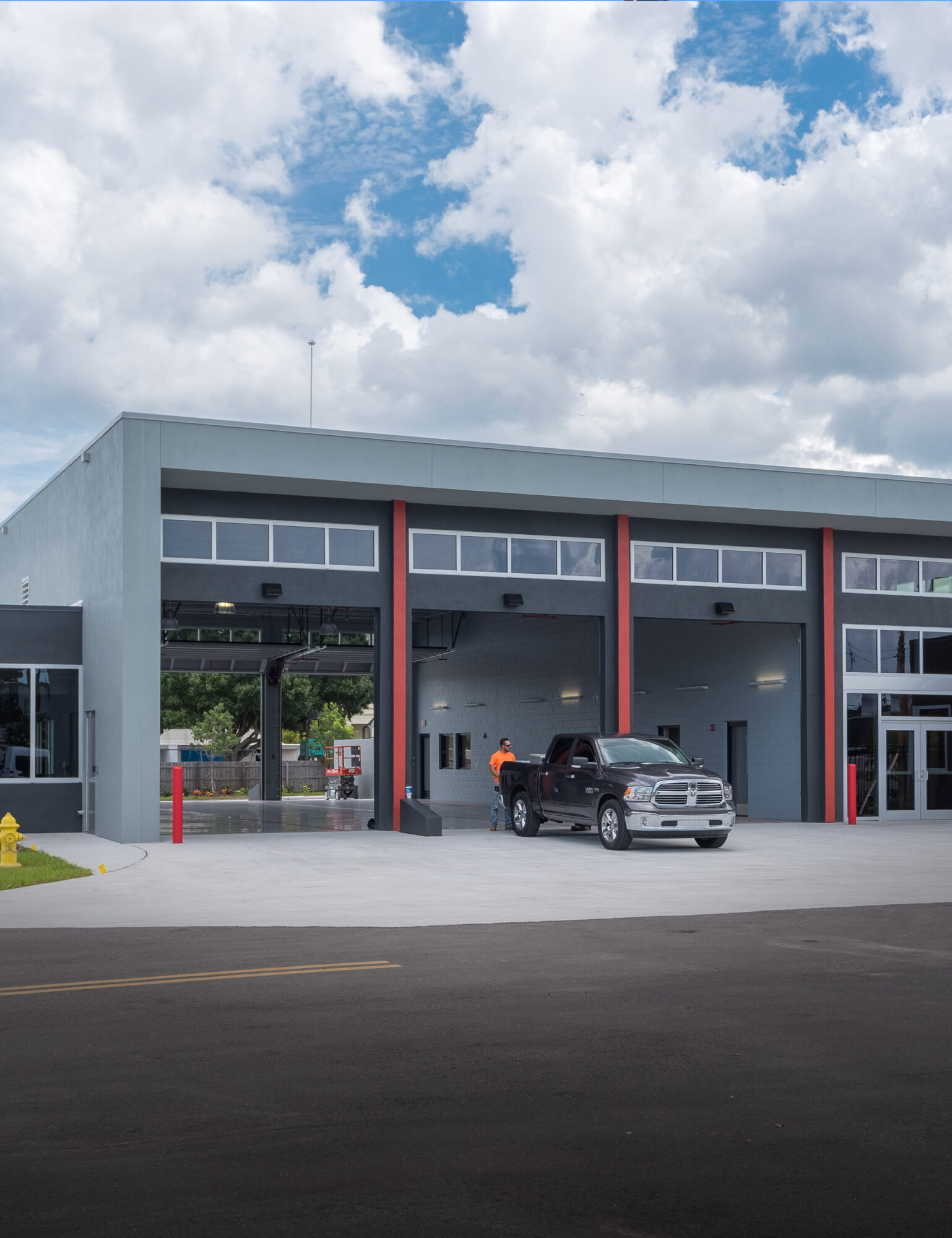 how contractors build emergency services buildings