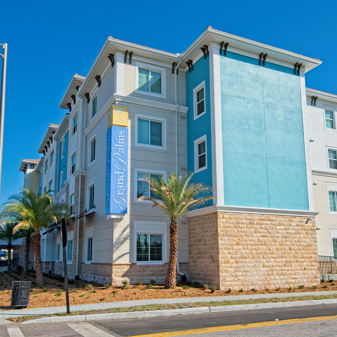modern multifamily construction design in Florida