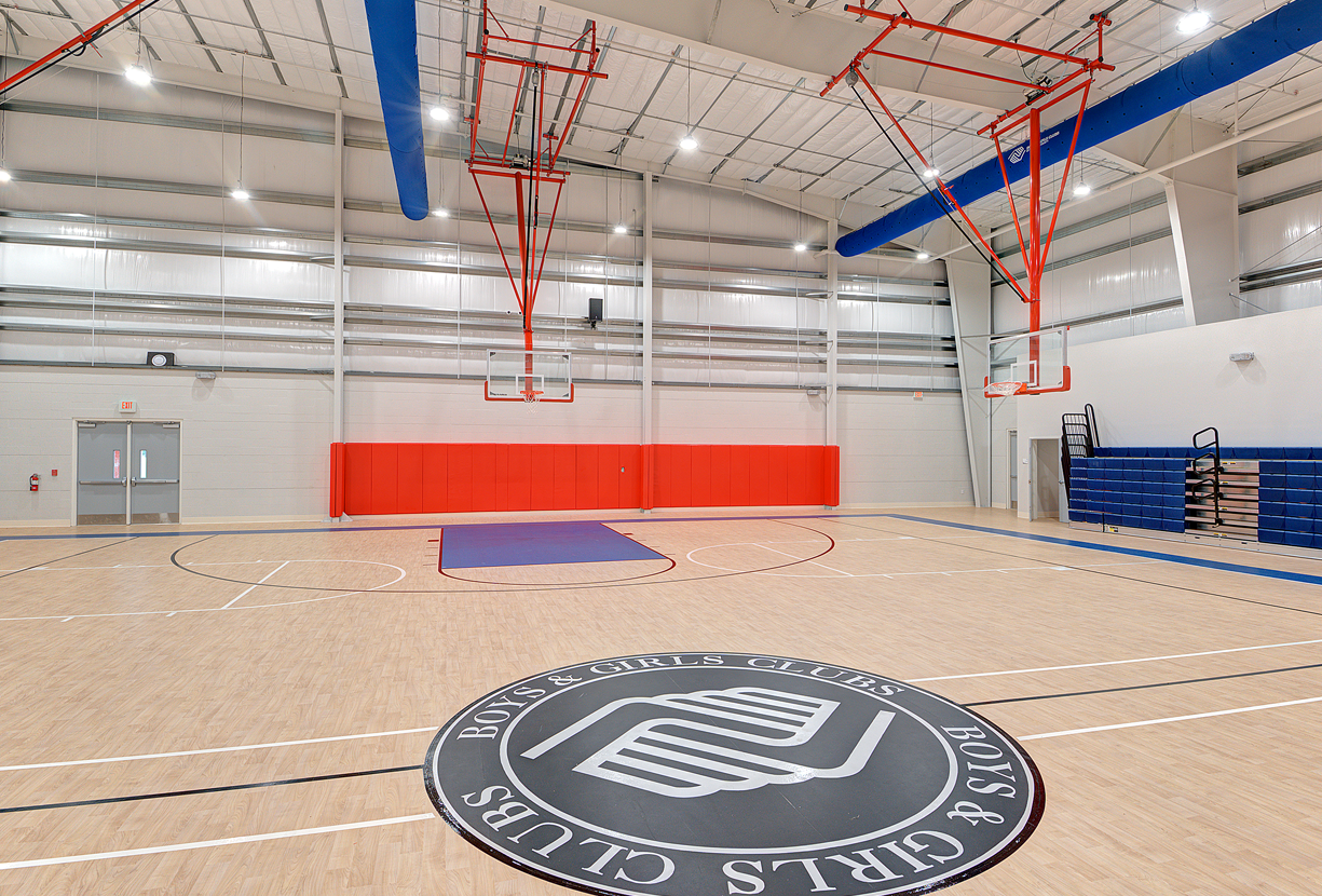 how contractors manage large scale construction projects in Florida