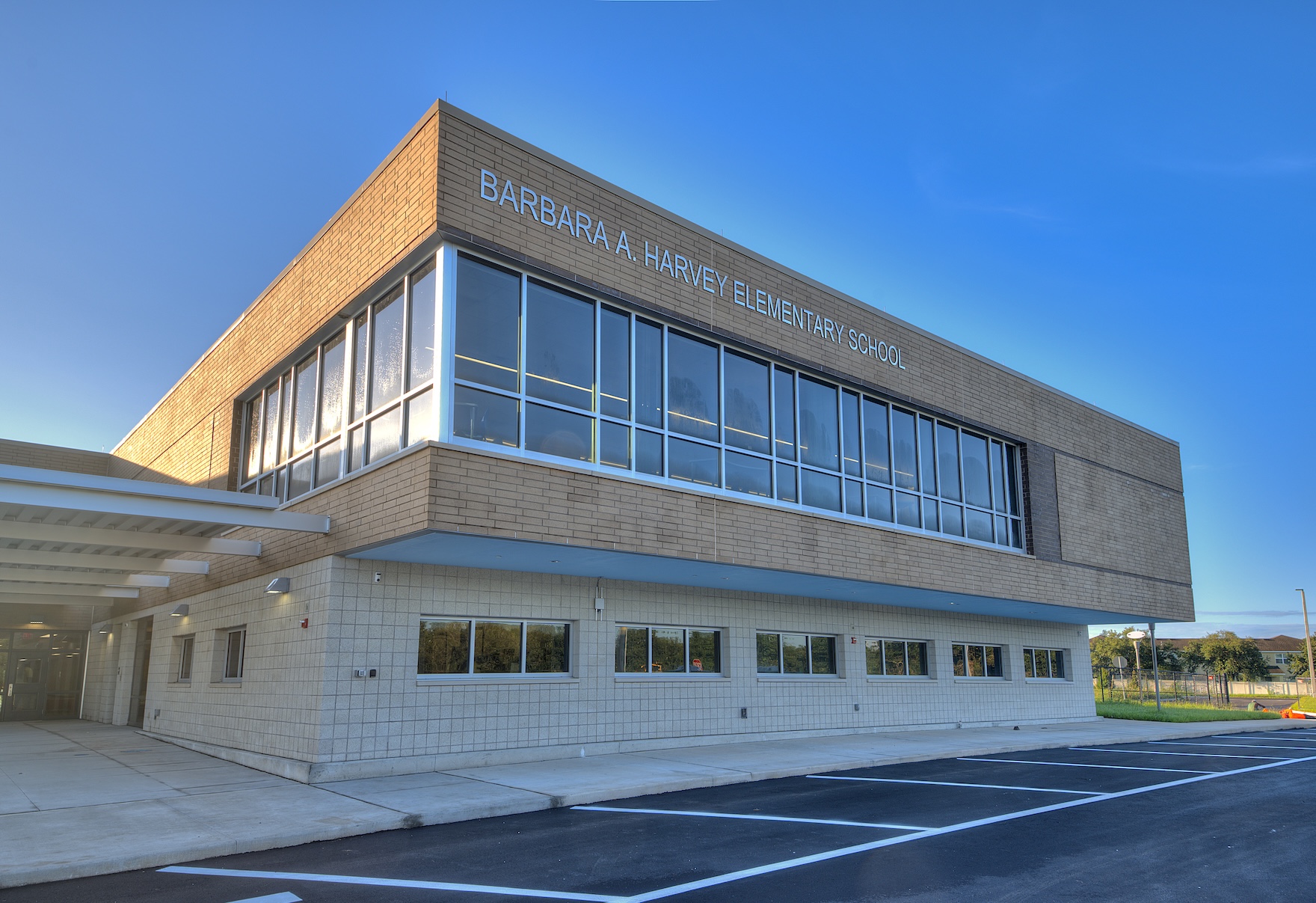 modern education facility construction design in Florida